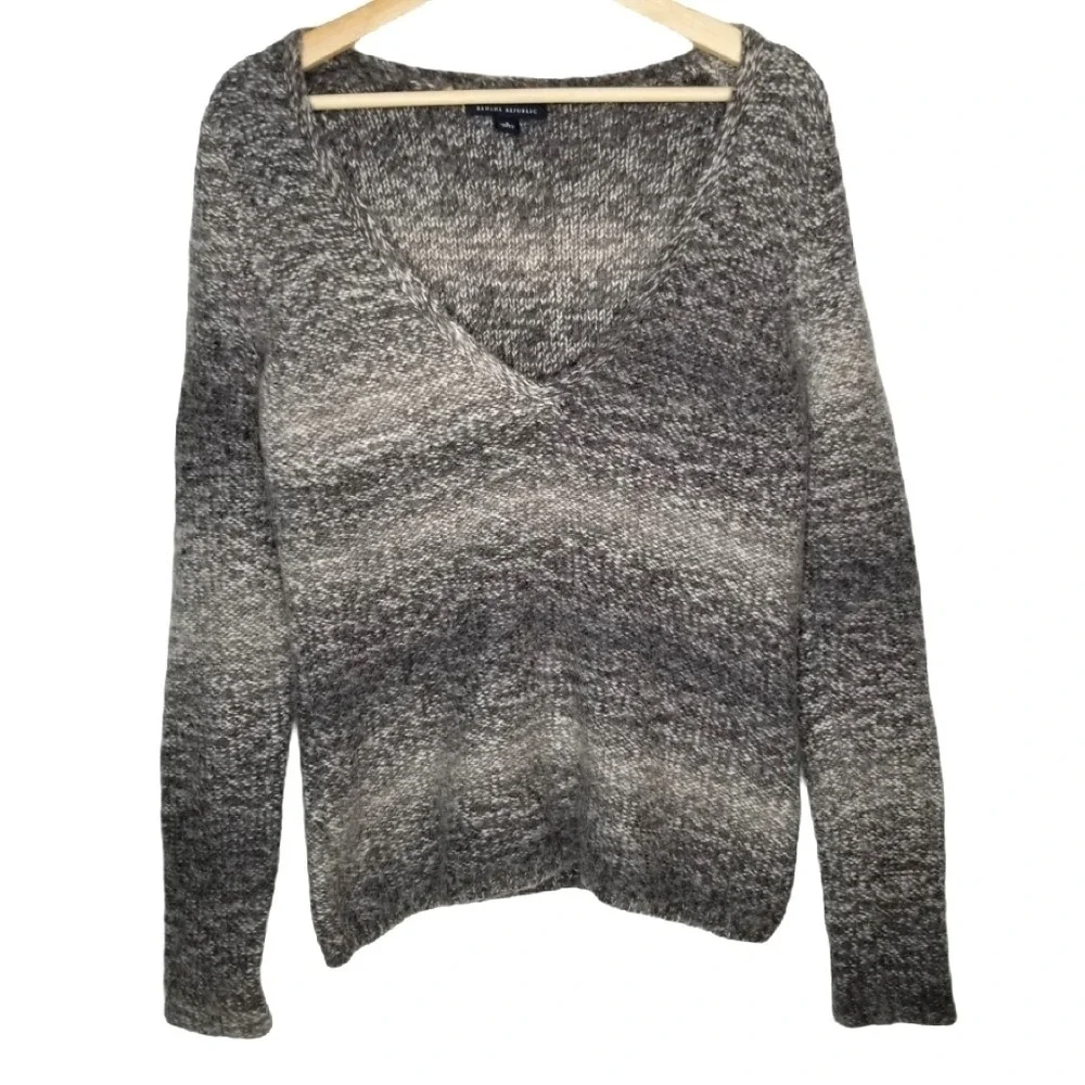 BANANA REPUBLIC Sweater Alpaca Wool V Neck Fitted Knit Women's Small Grandpacore